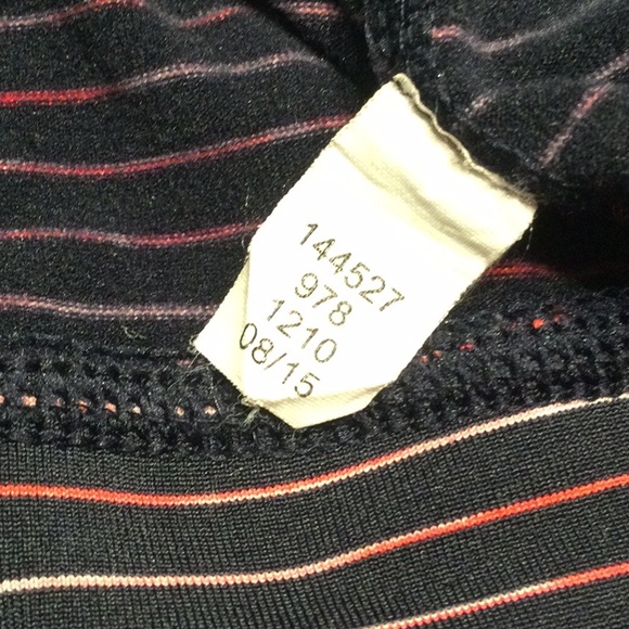 90 Degree Striped Hoodie w/Pockets & Thumb Holes - Picture 4 of 6